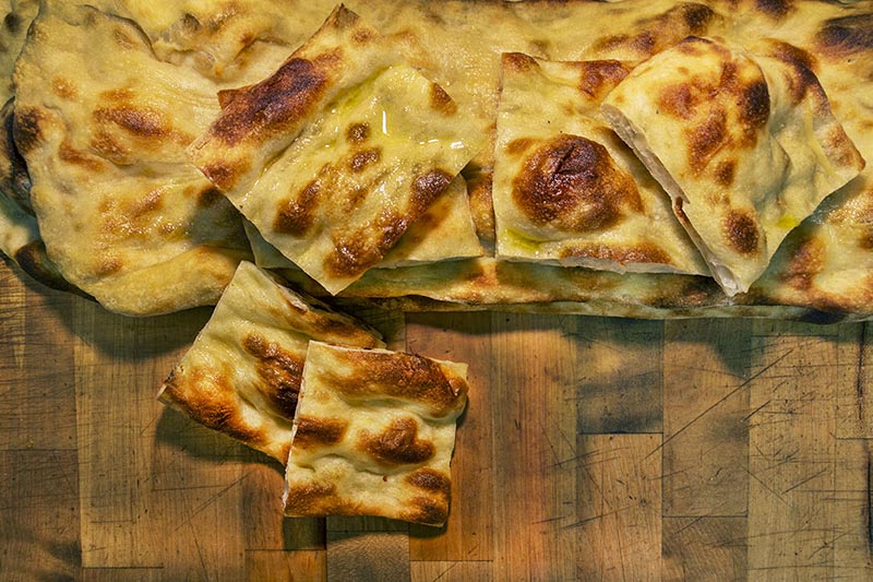 pizza bianca focaccia